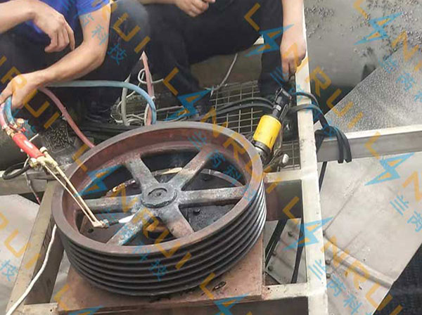 冷却塔风机维修